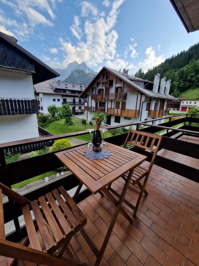 Hirsch Haus Lägenhet Santo Stefano Di Cadore Exteriör bild